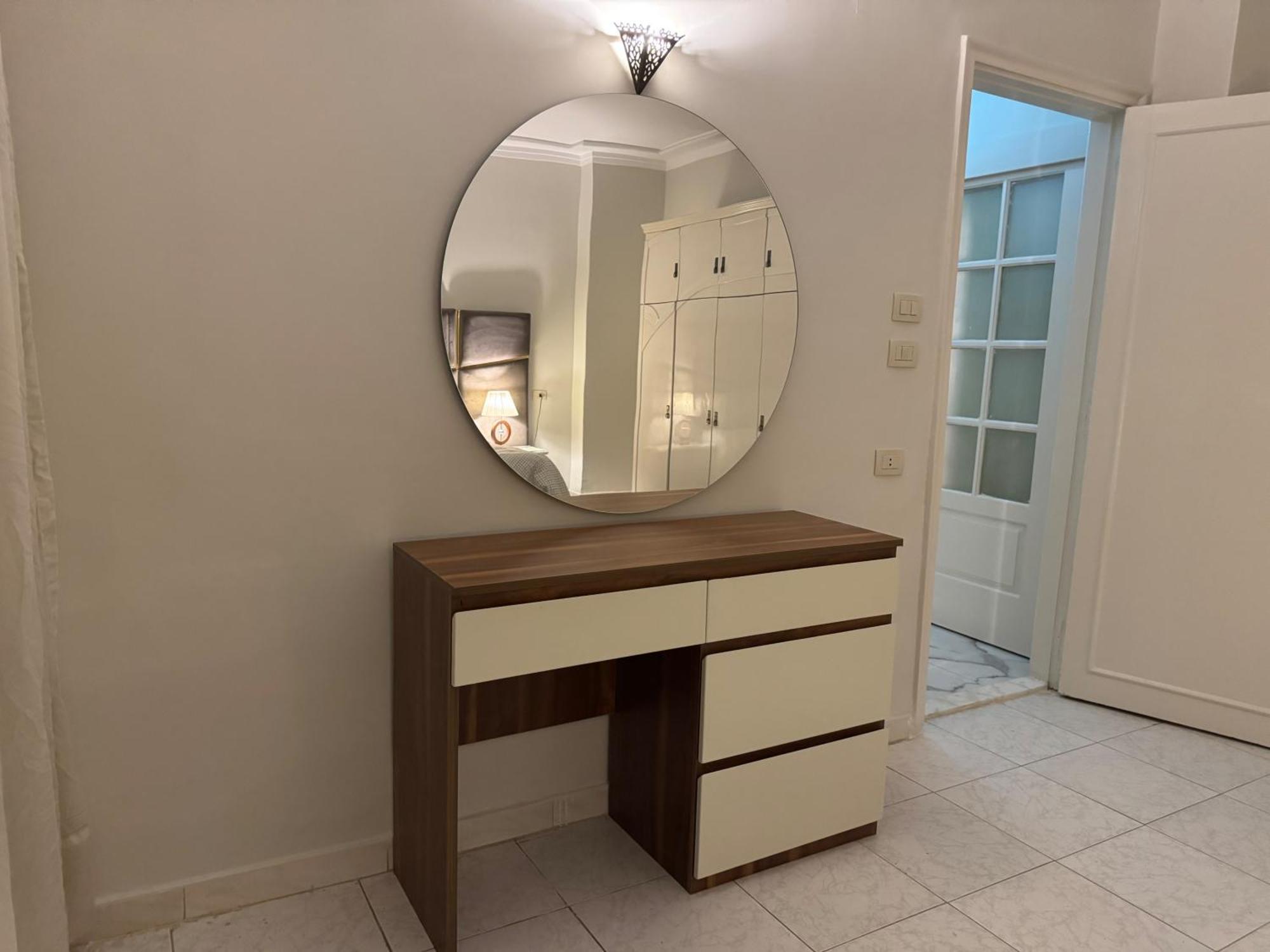 Nile View 2-bed In Zamalek Cairo
