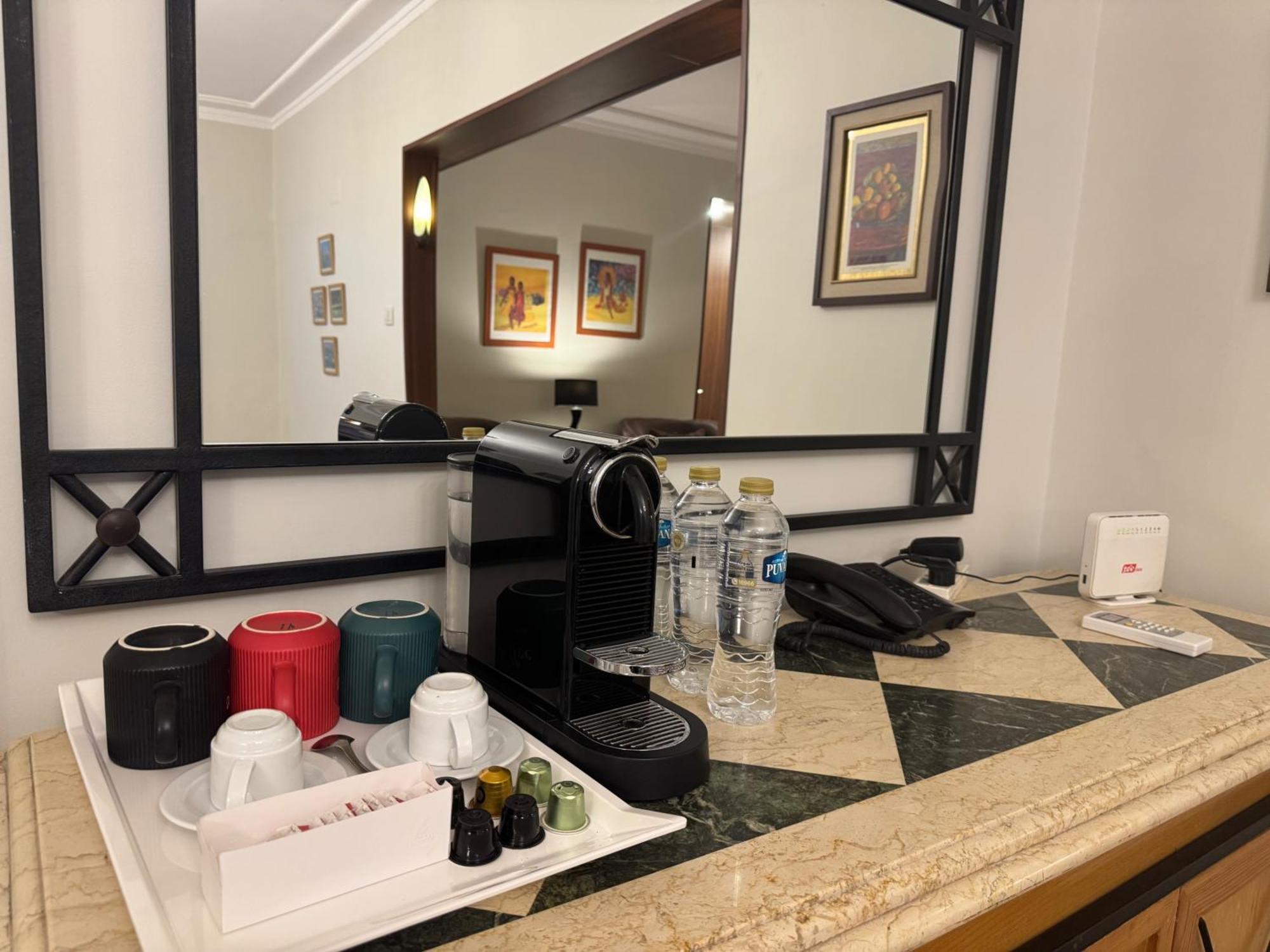 Nile View 2-bed In Zamalek Kairo